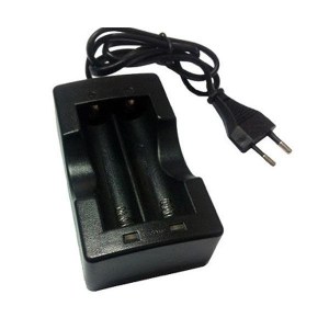 Cargador de baterías 18550